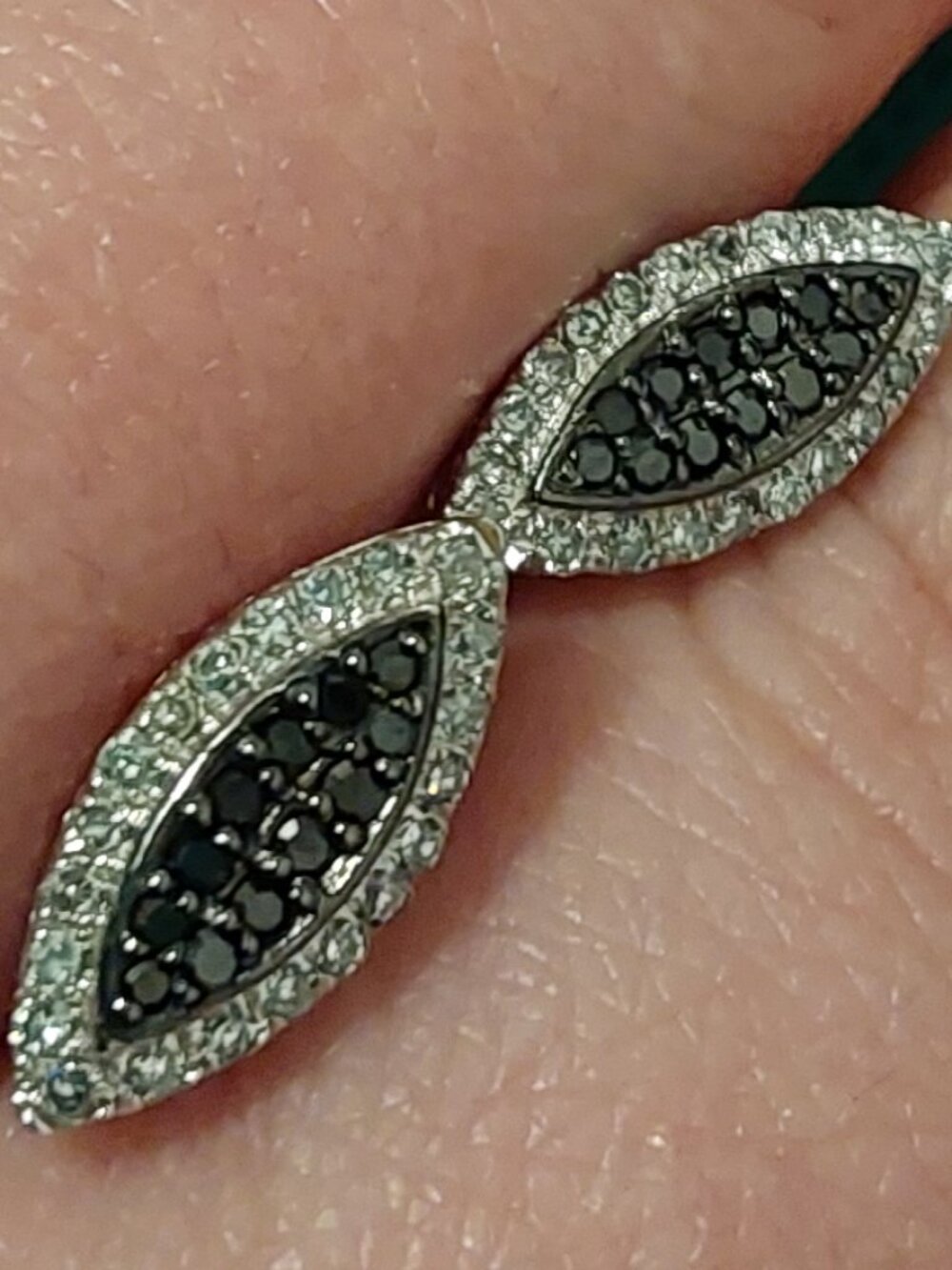 1/3 CT. T.W. BLACK DIAMOND Round Prong Set Earring in Sterling Silver (IJ-I2-I3) - Picture 9 of 16